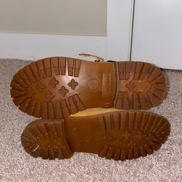 Timberland Boots - Picture 4 of 4